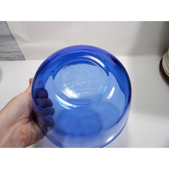 Vintage Anchor Hocking 1.5 Qt Cobalt Blue Mixing Bowl Made In USA - Picture 6 of 14